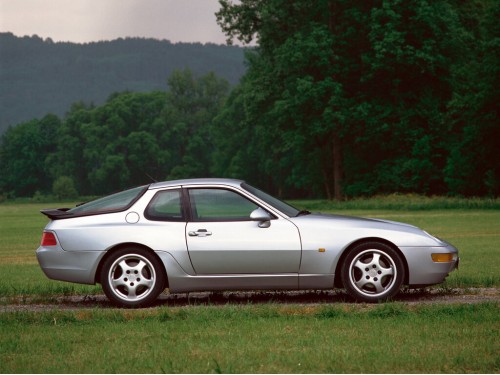 Характеристики автомобиля Porsche 968 3.0 MT (01.1991 - 12.1995): фото, вместимость, скорость, двигатель, топливо, масса, отзывы