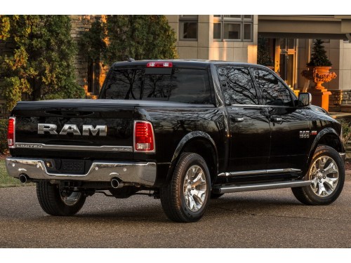 Характеристики автомобиля RAM 1500 3.0d AT 4x2 Laramie Crew Cab Long Box (01.2014 - н.в.): фото, вместимость, скорость, двигатель, топливо, масса, отзывы