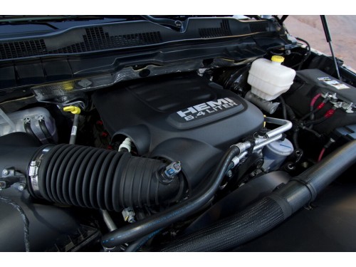 Характеристики автомобиля RAM 2500 5.7 AT 4x2 Laramie Limited Mega Cab Short Box SRW (09.2013 - 08.2015): фото, вместимость, скорость, двигатель, топливо, масса, отзывы