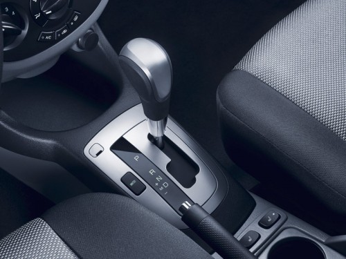 Характеристики автомобиля Ravon Gentra 1.5 AT Comfort Plus (12.2015 - 04.2017): фото, вместимость, скорость, двигатель, топливо, масса, отзывы