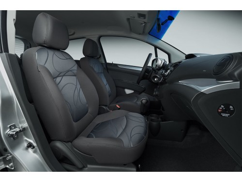 Характеристики автомобиля Ravon R2 1.25 AT Comfort (08.2019 - 06.2020): фото, вместимость, скорость, двигатель, топливо, масса, отзывы