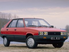 Renault 11 1.2 MT TC (09.1985 - 09.1986)