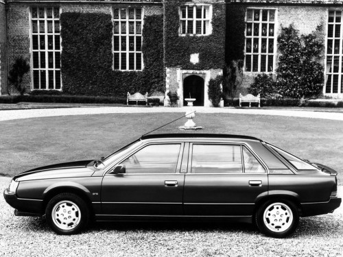 Характеристики автомобиля Renault 25 2.7 AT V6 Injection Limousine (04.1985 - 06.1986): фото, вместимость, скорость, двигатель, топливо, масса, отзывы