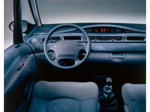 Характеристики автомобиля Renault Espace 1.9 dTi MT RT (02.1999 - 08.2000): фото, вместимость, скорость, двигатель, топливо, масса, отзывы