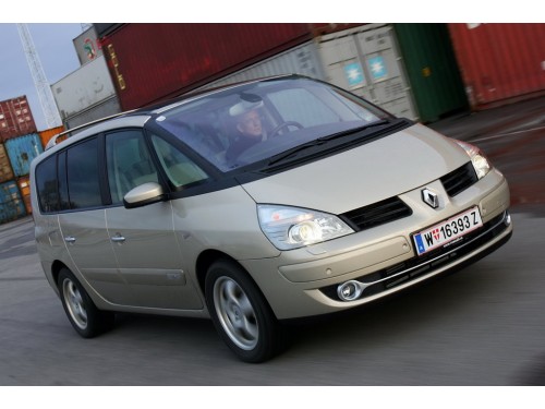 Характеристики автомобиля Renault Espace 2.0 dCi 150 FAP MT Celsium (10.2010 - 06.2012): фото, вместимость, скорость, двигатель, топливо, масса, отзывы