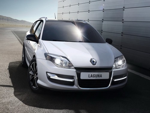 Характеристики автомобиля Renault Laguna 1.5 dCi 110 MT Expression (03.2013 - 07.2015): фото, вместимость, скорость, двигатель, топливо, масса, отзывы
