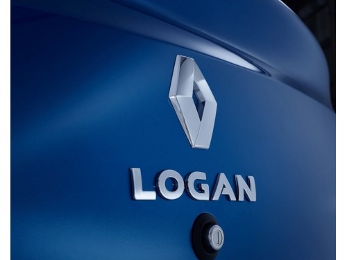 Характеристики автомобиля Renault Logan 1.6 AT Confort (06.2015 - 07.2017): фото, вместимость, скорость, двигатель, топливо, масса, отзывы