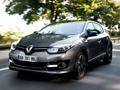 Характеристики автомобиля Renault Megane 1.6 MT Authentique (03.2014 - 04.2016): фото, вместимость, скорость, двигатель, топливо, масса, отзывы