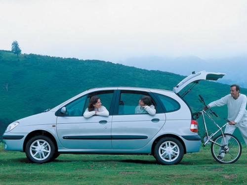 Характеристики автомобиля Renault Scenic 1.9 dTi MT RT (02.2001 - 02.2003): фото, вместимость, скорость, двигатель, топливо, масса, отзывы