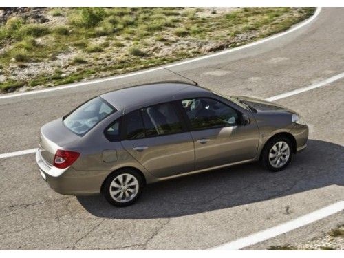 Характеристики автомобиля Renault Symbol 1.4 AT Expression (01.2008 - 12.2012): фото, вместимость, скорость, двигатель, топливо, масса, отзывы