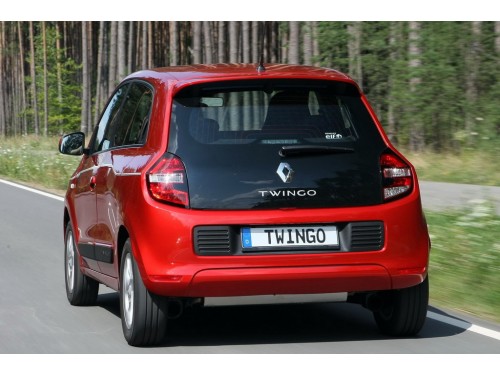 Характеристики автомобиля Renault Twingo 1.0 SCe 70 Stop &amp; Start MT Intens (01.2016 - 04.2019): фото, вместимость, скорость, двигатель, топливо, масса, отзывы