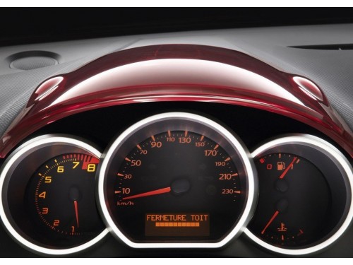 Характеристики автомобиля Renault Wind 1.6 16V 130 MT Night &amp; Day (07.2010 - 06.2013): фото, вместимость, скорость, двигатель, топливо, масса, отзывы