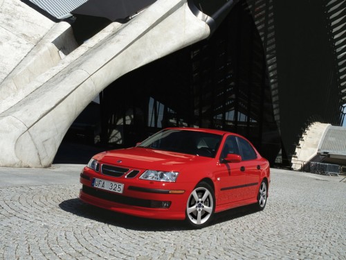 Характеристики автомобиля Saab 9-3 2.0 AT Arc (01.2002 - 09.2007): фото, вместимость, скорость, двигатель, топливо, масса, отзывы
