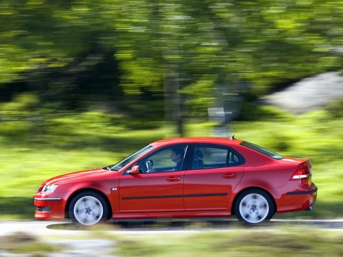 Характеристики автомобиля Saab 9-3 1.8t AT (09.2002 - 09.2007): фото, вместимость, скорость, двигатель, топливо, масса, отзывы