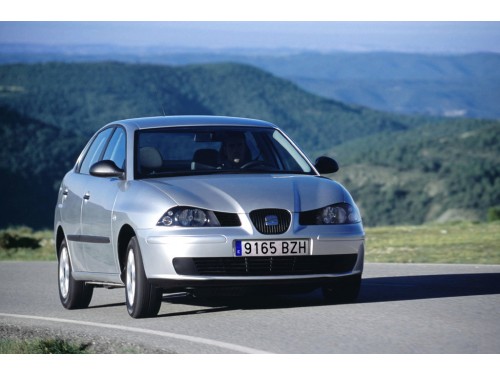 Характеристики автомобиля SEAT Cordoba 1.4 MT Fresh Plus (10.2002 - 09.2009): фото, вместимость, скорость, двигатель, топливо, масса, отзывы