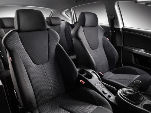 Характеристики автомобиля SEAT Leon 1.8 TSI DSG Style Copa+ (08.2012 - 05.2013): фото, вместимость, скорость, двигатель, топливо, масса, отзывы