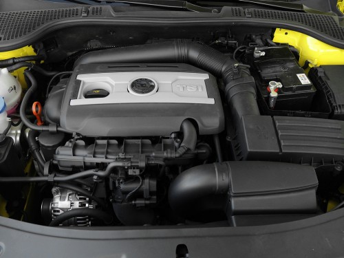Характеристики автомобиля Skoda Octavia 1.4 MPI MT Active (01.2009 - 04.2013): фото, вместимость, скорость, двигатель, топливо, масса, отзывы