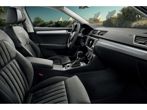 Характеристики автомобиля Skoda Superb 1.4 TSI ACT 4x4 MT Style (06.2015 - 06.2018): фото, вместимость, скорость, двигатель, топливо, масса, отзывы