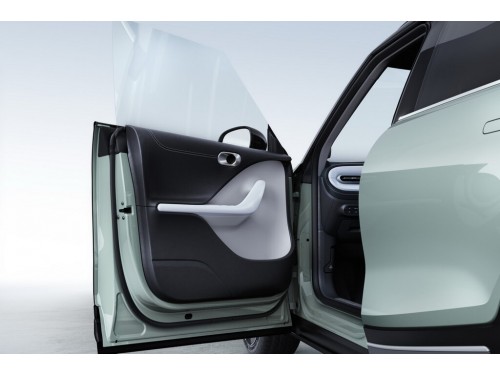 Характеристики автомобиля Smart #1 66 kWh Premium (06.2022 - 08.2023): фото, вместимость, скорость, двигатель, топливо, масса, отзывы