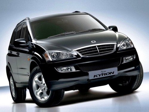 Характеристики автомобиля SsangYong Kyron 2.0 Xdi MT 2WD Comfort (11.2013 - 12.2013): фото, вместимость, скорость, двигатель, топливо, масса, отзывы