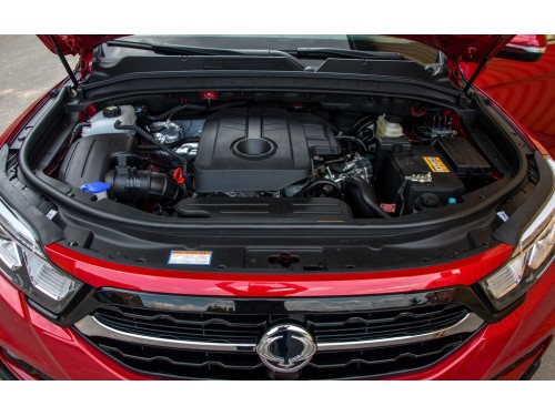 Характеристики автомобиля SsangYong Musso 2.2 MT 4WD Quartz Grand (06.2018 - н.в.): фото, вместимость, скорость, двигатель, топливо, масса, отзывы
