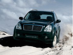 SsangYong Rexton 2.7 AT Noblesse (03.2006 - 06.2008)