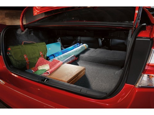 Характеристики автомобиля Subaru Impreza 2.0 CVT Sport (03.2016 - 08.2019): фото, вместимость, скорость, двигатель, топливо, масса, отзывы