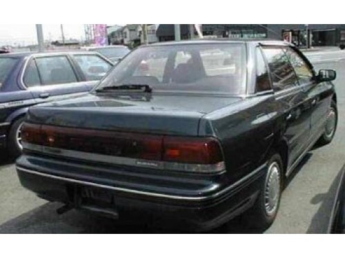 Характеристики автомобиля Subaru Legacy 1.8 Mi (06.1991 - 09.1993): фото, вместимость, скорость, двигатель, топливо, масса, отзывы