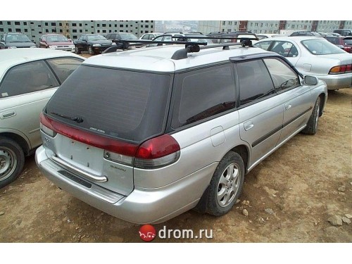 Характеристики автомобиля Subaru Legacy 2.0 touring wagon Brighton (06.1996 - 05.1998): фото, вместимость, скорость, двигатель, топливо, масса, отзывы