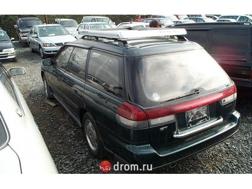 Характеристики автомобиля Subaru Legacy 2.0 touring wagon TS type R (10.1993 - 05.1996): фото, вместимость, скорость, двигатель, топливо, масса, отзывы