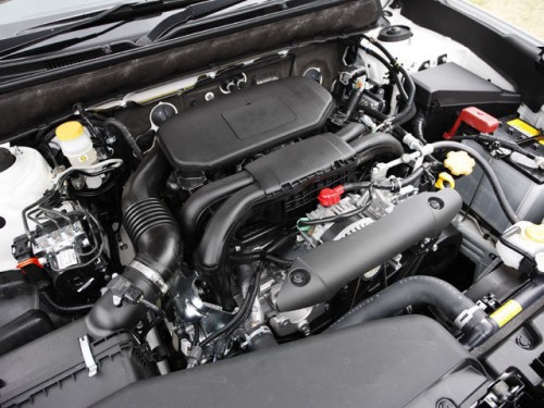 Характеристики автомобиля Subaru Legacy 2.5 GT tS 4WD (06.2010 - 05.2011): фото, вместимость, скорость, двигатель, топливо, масса, отзывы
