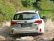 Характеристики автомобиля Subaru Outback 2.0D MT Active (09.2009 - 12.2012): фото, вместимость, скорость, двигатель, топливо, масса, отзывы