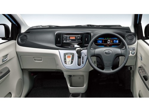Характеристики автомобиля Subaru Pleo Plus 660 F (04.2015 - 04.2017): фото, вместимость, скорость, двигатель, топливо, масса, отзывы