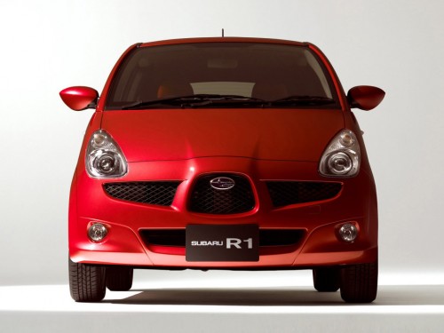 Характеристики автомобиля Subaru R1 660 R leather &amp; alcantara selection 4WD (11.2005 - 10.2006): фото, вместимость, скорость, двигатель, топливо, масса, отзывы