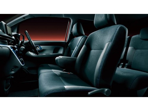 Характеристики автомобиля Subaru Stella 660 Custom RS (12.2014 - 04.2015): фото, вместимость, скорость, двигатель, топливо, масса, отзывы