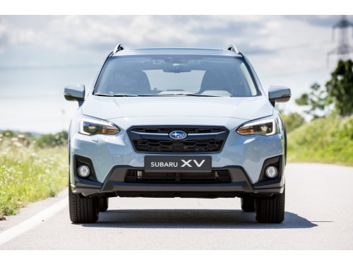 Характеристики автомобиля Subaru XV 1.6i CVT Base (11.2018 - 04.2021): фото, вместимость, скорость, двигатель, топливо, масса, отзывы