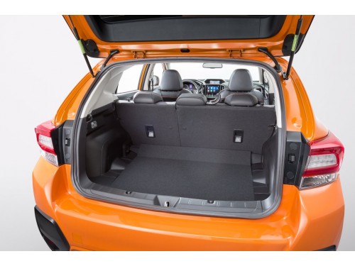 Характеристики автомобиля Subaru XV 2.0i CVT Standard (11.2018 - 04.2021): фото, вместимость, скорость, двигатель, топливо, масса, отзывы