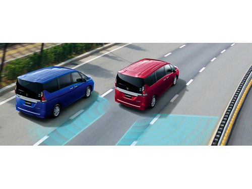 Характеристики автомобиля Suzuki Landy 2.0 G 4WD (08.2020 - 07.2022): фото, вместимость, скорость, двигатель, топливо, масса, отзывы