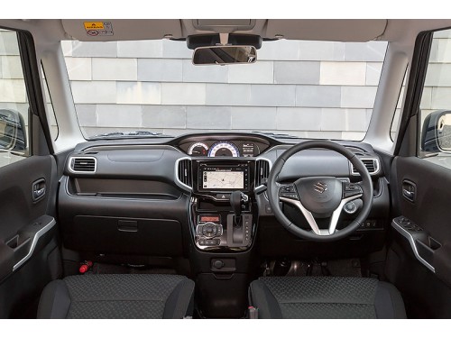 Характеристики автомобиля Suzuki Solio 1.2 Bandit Hybrid SV (11.2016 - 06.2018): фото, вместимость, скорость, двигатель, топливо, масса, отзывы