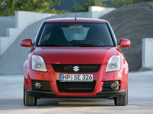 Характеристики автомобиля Suzuki Swift 1.3 MT Comfort (03.2008 - 02.2010): фото, вместимость, скорость, двигатель, топливо, масса, отзывы