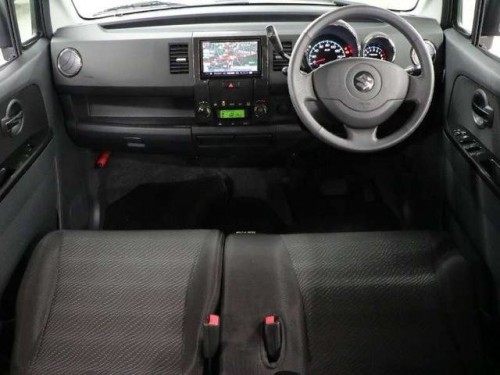 Характеристики автомобиля Suzuki Wagon R 660 250T (05.2006 - 04.2007): фото, вместимость, скорость, двигатель, топливо, масса, отзывы