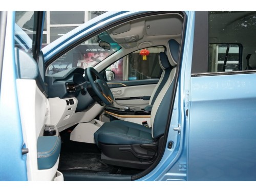 Характеристики автомобиля SWM Tiger 1.5 MT Comfort 7-seats (08.2022 - н.в.): фото, вместимость, скорость, двигатель, топливо, масса, отзывы