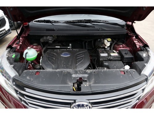 Характеристики автомобиля SWM X3 1.6 MT Style (06.2017 - 02.2018): фото, вместимость, скорость, двигатель, топливо, масса, отзывы