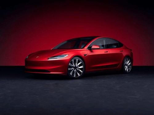 Характеристики автомобиля Tesla Model 3 90D kWh Long Range (10.2023 - н.в.): фото, вместимость, скорость, двигатель, топливо, масса, отзывы