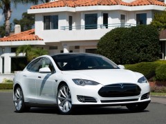Tesla Model S 70 kWh (07.2015 - 04.2016)