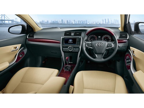 Характеристики автомобиля Toyota Allion 1.5 A15 (12.2019 - 03.2021): фото, вместимость, скорость, двигатель, топливо, масса, отзывы
