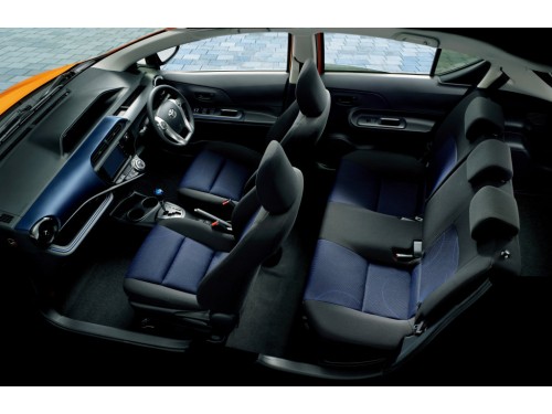 Характеристики автомобиля Toyota Aqua 1.5 G G's (11.2015 - 05.2017): фото, вместимость, скорость, двигатель, топливо, масса, отзывы
