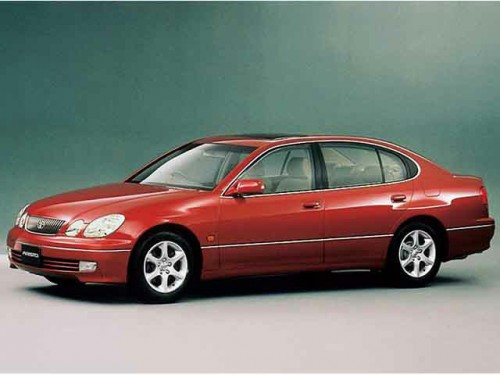 Характеристики автомобиля Toyota Aristo 3.0 S300 walnut package (07.2000 - 11.2004): фото, вместимость, скорость, двигатель, топливо, масса, отзывы
