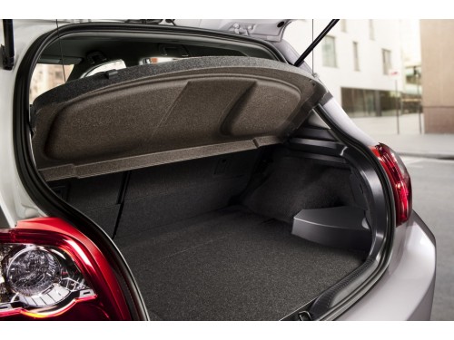Характеристики автомобиля Toyota Auris 1.4 D-4D MultiMode Life+ 3dr. (07.2010 - 05.2011): фото, вместимость, скорость, двигатель, топливо, масса, отзывы