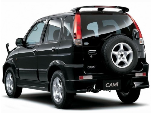 Характеристики автомобиля Toyota Cami 1.3 P (05.2000 - 12.2001): фото, вместимость, скорость, двигатель, топливо, масса, отзывы